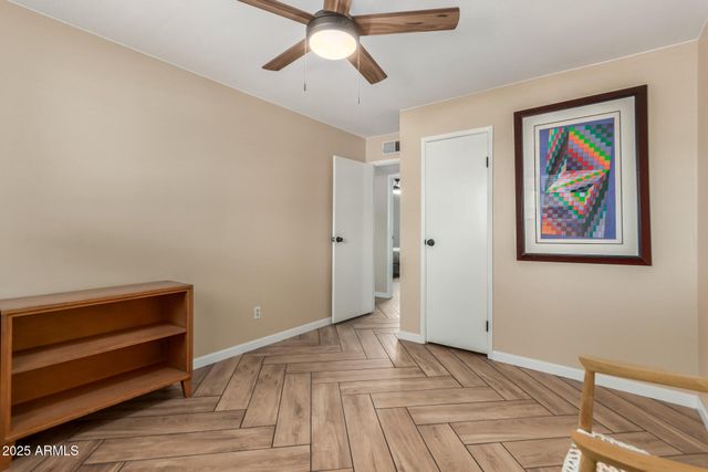 8129 N 17TH Drive, Phoenix, AZ 85021