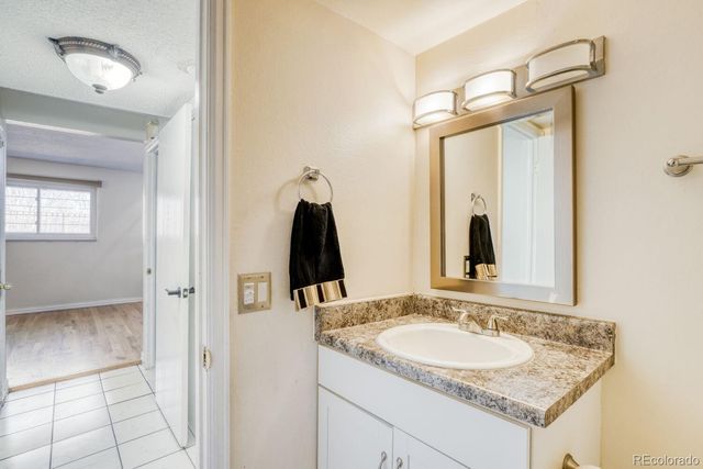 1520 S Evanston Street, Aurora, CO 80012