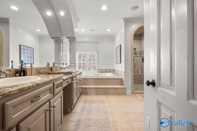 534 River Ridge Road, Gadsden, AL 35901