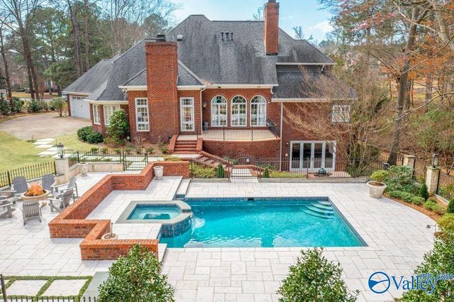 534 River Ridge Road, Gadsden, AL 35901