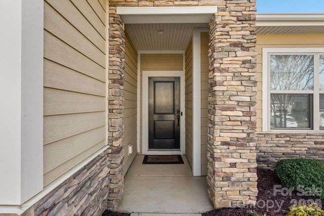 4843 Looking Glass Trail, Denver, NC 28037