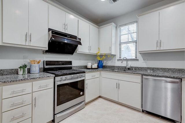 3702 Pyramid Way, Mountain View, CA 94043