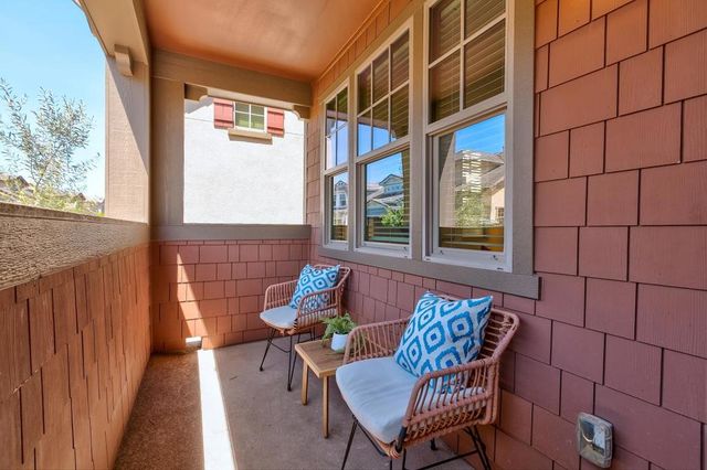 3702 Pyramid Way, Mountain View, CA 94043