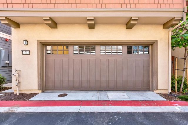 3702 Pyramid Way, Mountain View, CA 94043