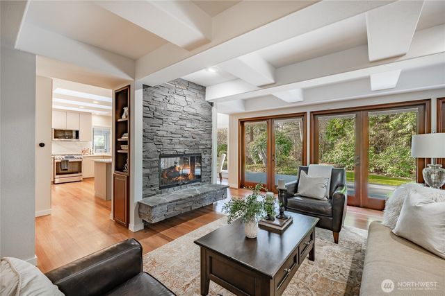 5555 Sandpiper Lane, Blaine, WA 98230