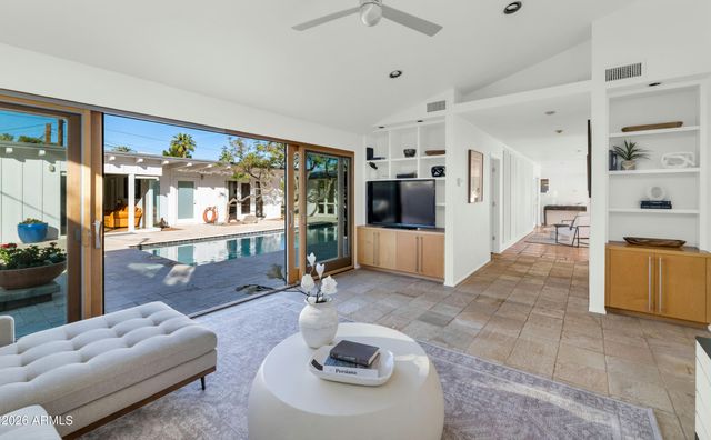 5612 N 22ND Street, Phoenix, AZ 85016