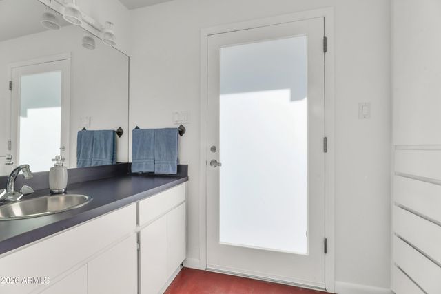 5612 N 22ND Street, Phoenix, AZ 85016