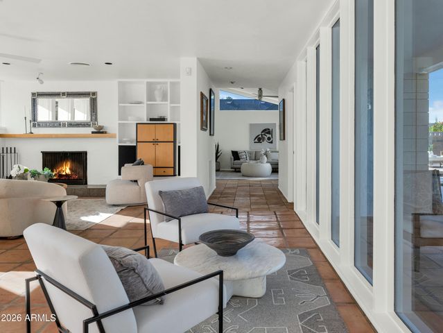 5612 N 22ND Street, Phoenix, AZ 85016