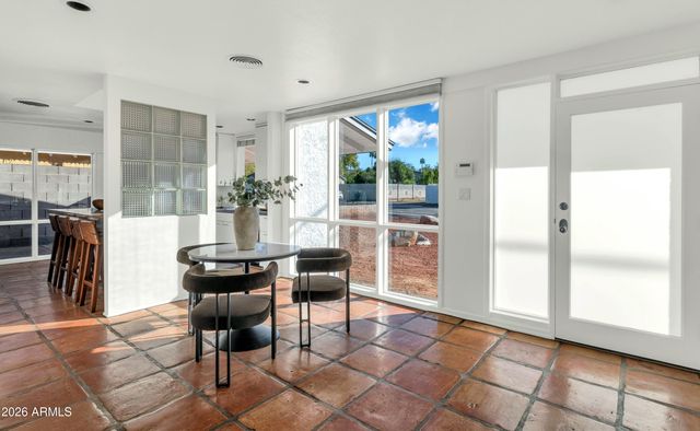 5612 N 22ND Street, Phoenix, AZ 85016