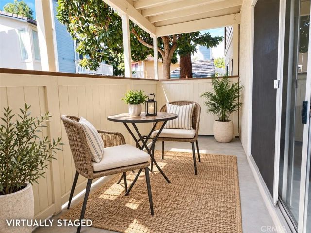 2456 Pleasant Way A, Thousand Oaks, CA 91362