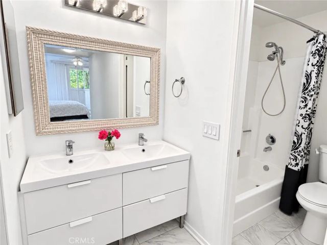 2456 Pleasant Way A, Thousand Oaks, CA 91362
