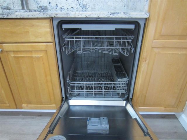 4036 Oak Glenn Drive, Duluth, GA 30096