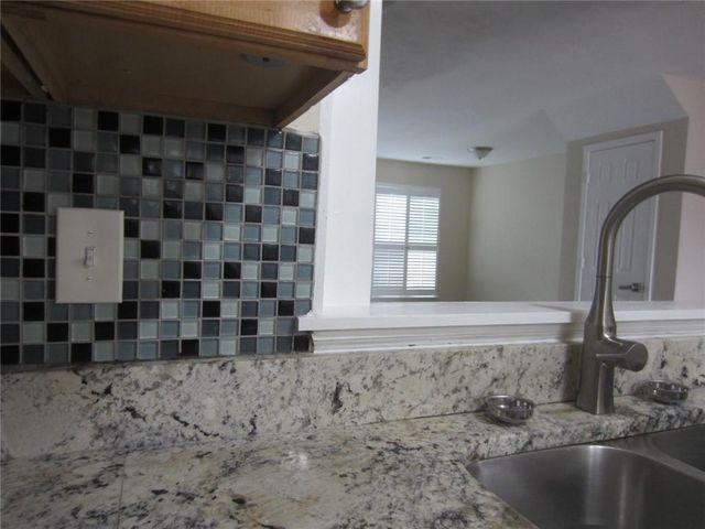 4036 Oak Glenn Drive, Duluth, GA 30096