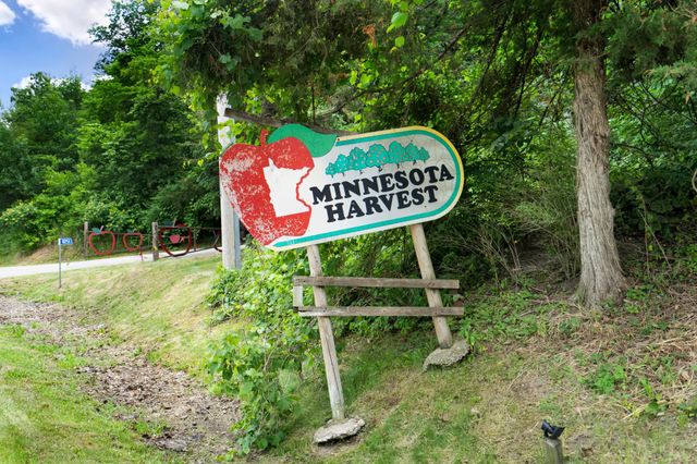 1281 Edge Way, Jordan, MN 55352