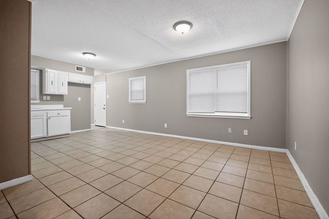 3434 SEAFORTH DR, Memphis, TN 38127