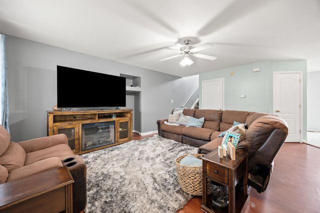 212 New River Court, Lexington, KY 40511