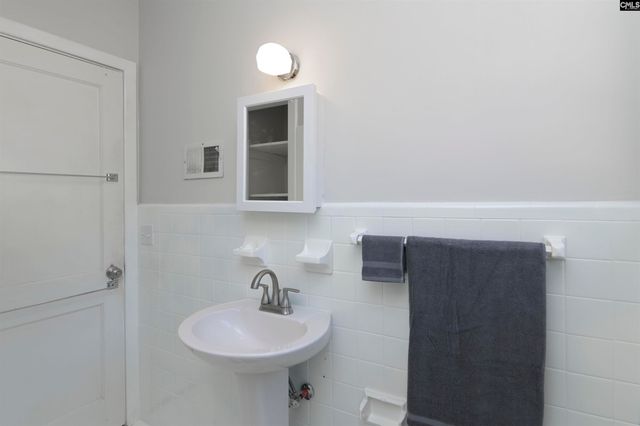3709 Ridgewood Avenue, Columbia, SC 29203