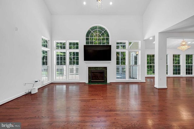 19213 SHERWOOD GREEN WAY, Gaithersburg, MD 20879