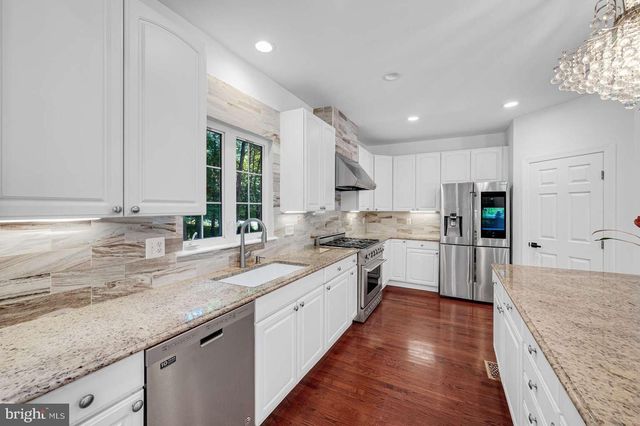 19213 SHERWOOD GREEN WAY, Gaithersburg, MD 20879