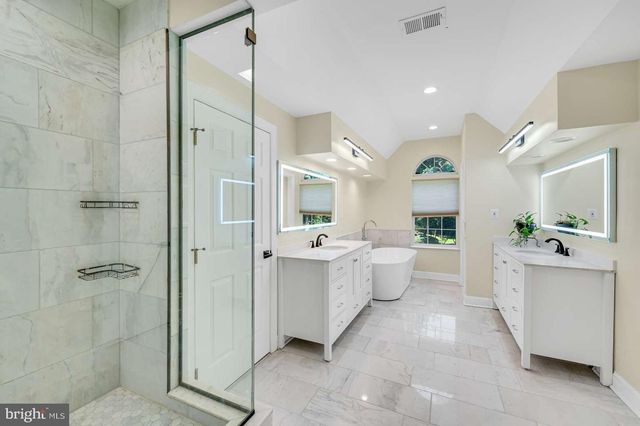 19213 SHERWOOD GREEN WAY, Gaithersburg, MD 20879