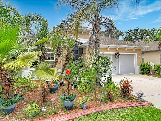 111 S HUMMINGBIRD PLACE, Palm Coast, FL 32164