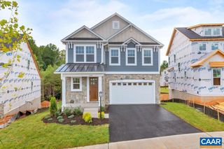64A SPRINGDALE RD, Waynesboro, VA 22980