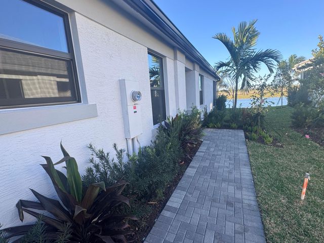 13525 SW Brightside Way, Port St. Lucie, Port St Lucie, FL 34987