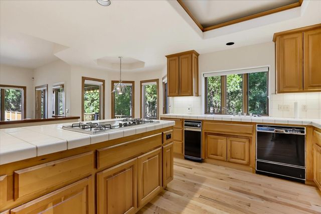 11010 Success Cross Rd, Nevada City, CA 95959