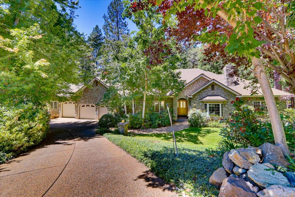 11010 Success Cross Rd, Nevada City, CA 95959