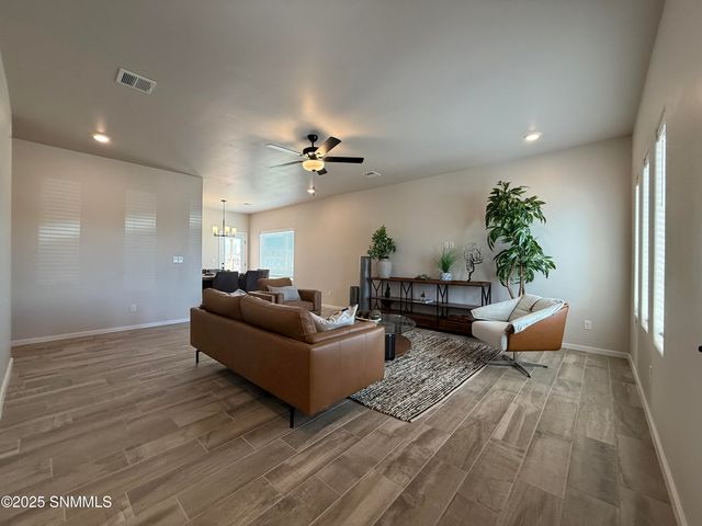 3863 Yestereve Lane, Las Cruces, NM 88012