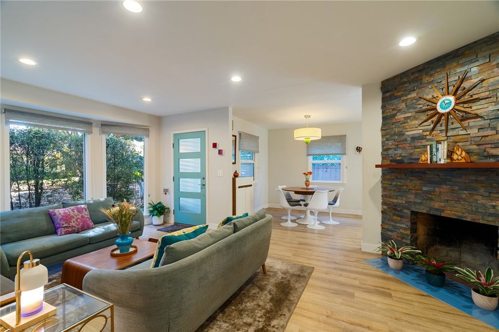 1343 Grant, Santa Monica, CA 90405 — photo 5