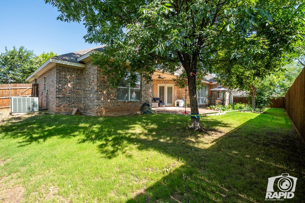Image 33 of property listing at 4810 N Bentwood Drive, San Angelo, TX 76904