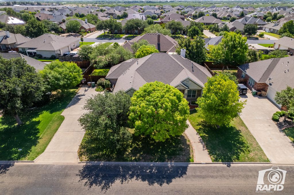 Image 37 of property listing at 4810 N Bentwood Drive, San Angelo, TX 76904