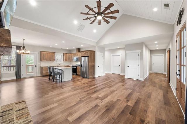 85 Frances Drive, Ellijay, GA 30536