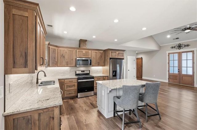 85 Frances Drive, Ellijay, GA 30536