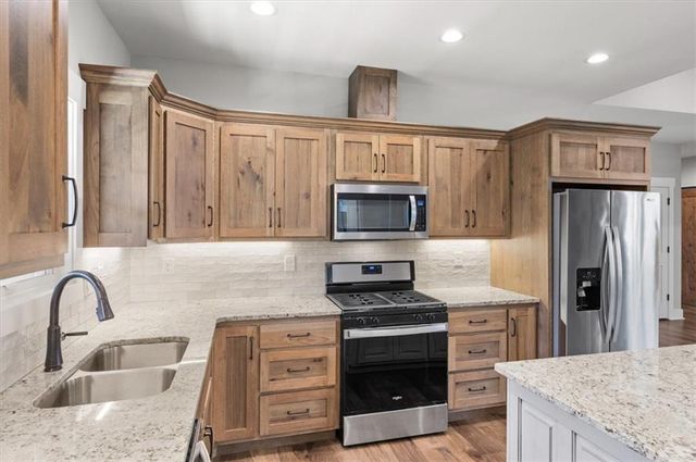 85 Frances Drive, Ellijay, GA 30536