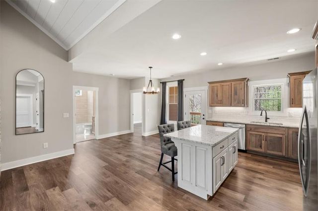 85 Frances Drive, Ellijay, GA 30536