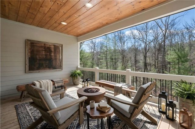 85 Frances Drive, Ellijay, GA 30536