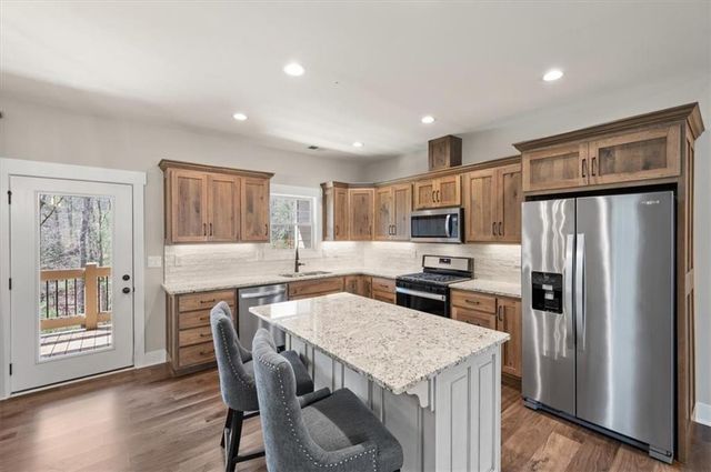 85 Frances Drive, Ellijay, GA 30536