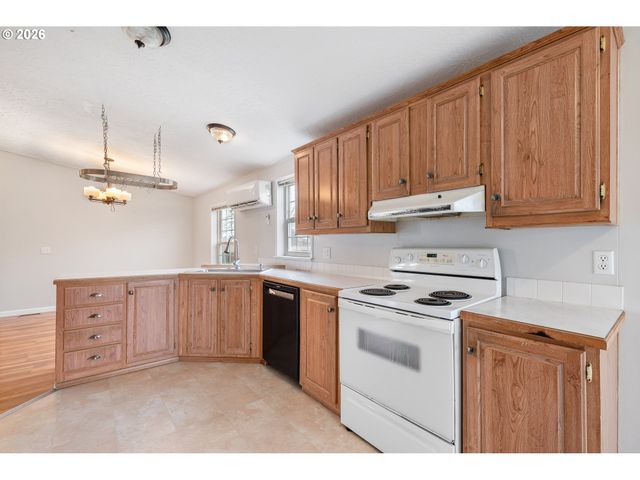 7008 Ne 162ND Ave, Vancouver, WA 98682