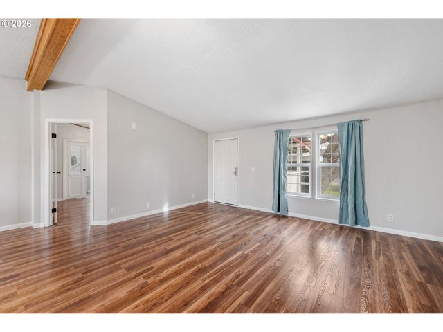 7008 Ne 162ND Ave, Vancouver, WA 98682