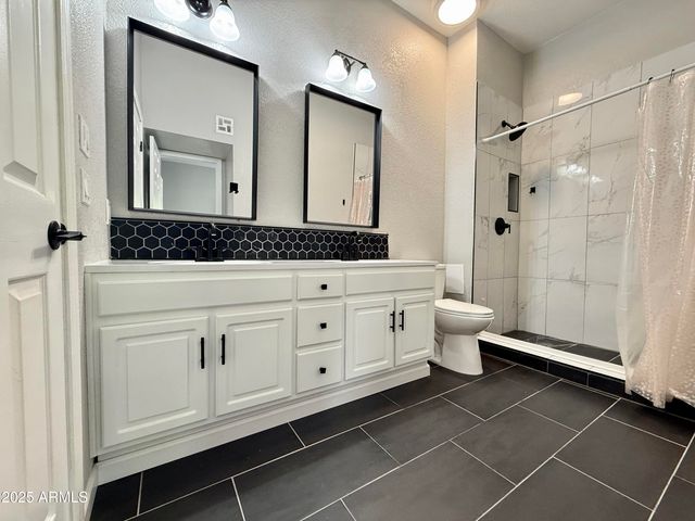 1331 W Baseline Road 272, Mesa, AZ 85202