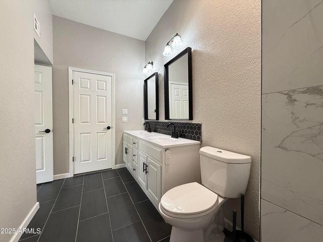 1331 W Baseline Road 272, Mesa, AZ 85202