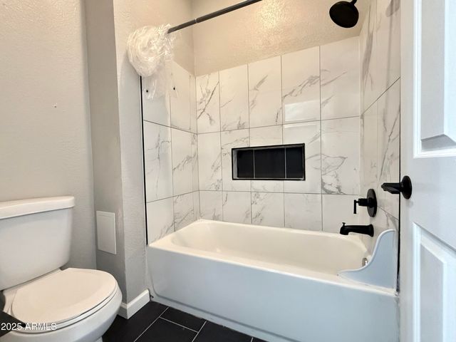 1331 W Baseline Road 272, Mesa, AZ 85202