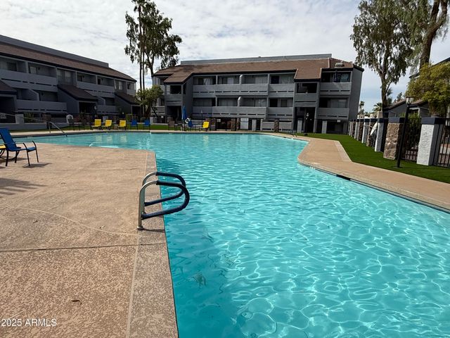 1331 W Baseline Road 272, Mesa, AZ 85202