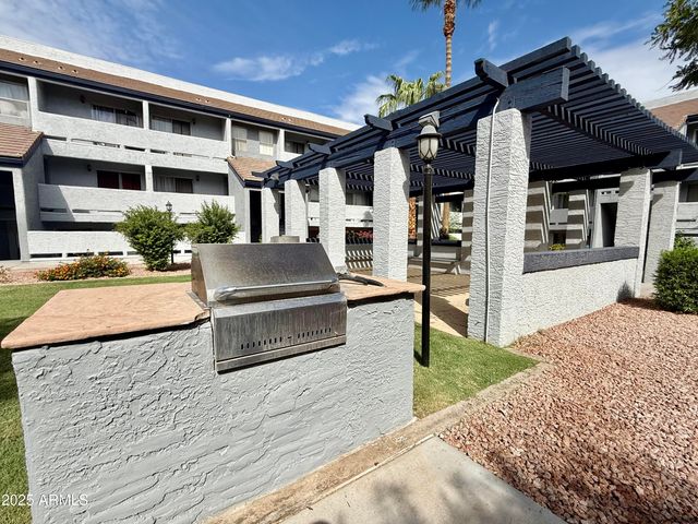 1331 W Baseline Road 272, Mesa, AZ 85202