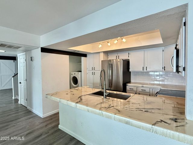 1331 W Baseline Road 272, Mesa, AZ 85202