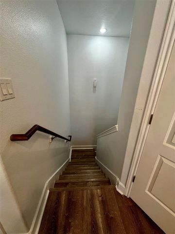 312 Mission Lane, Houston, TX 77011