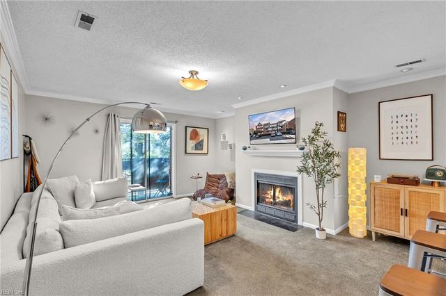 203 Westover Ave Apt 202, Norfolk, VA 23507