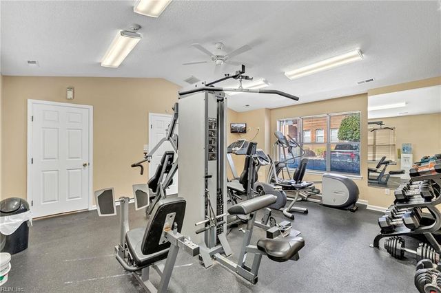 203 Westover Ave Apt 202, Norfolk, VA 23507